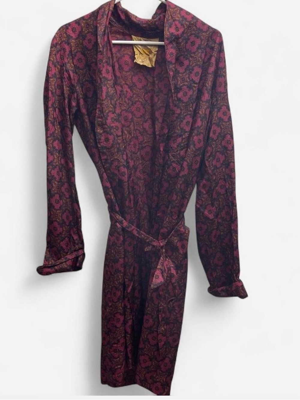 Vintage Lloyd London robe